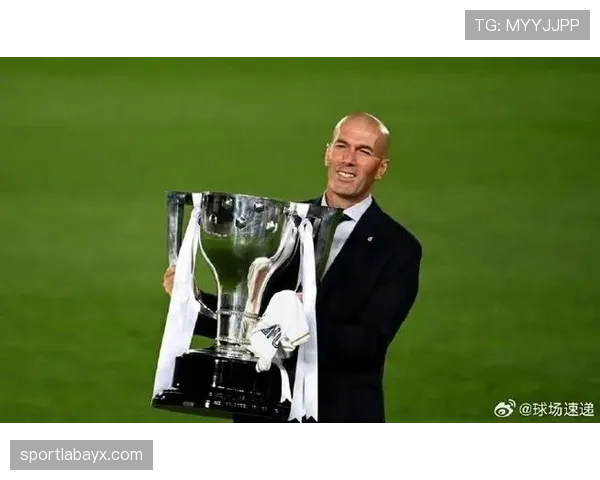 齐达内助攻数据亮眼，传奇中场依旧闪耀球场