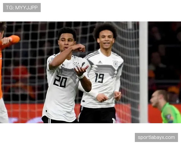 萨内与格纳布里上演速度与技术巅峰对决，谁将扛起球队进攻大旗？