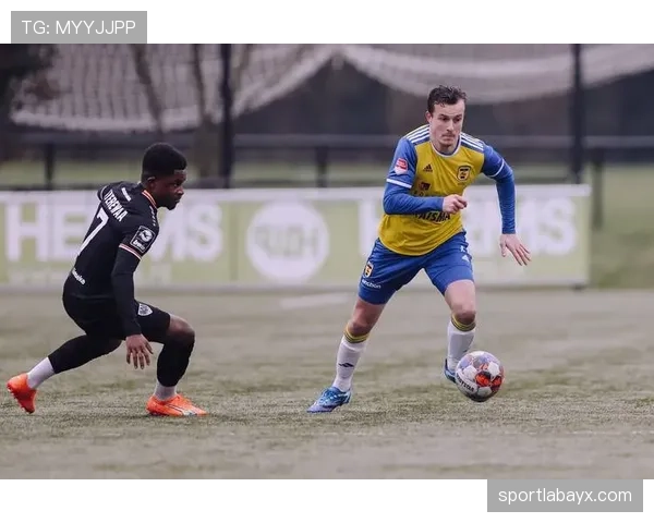 标准列日展现卓越控球能力，迎战对手表现亮眼